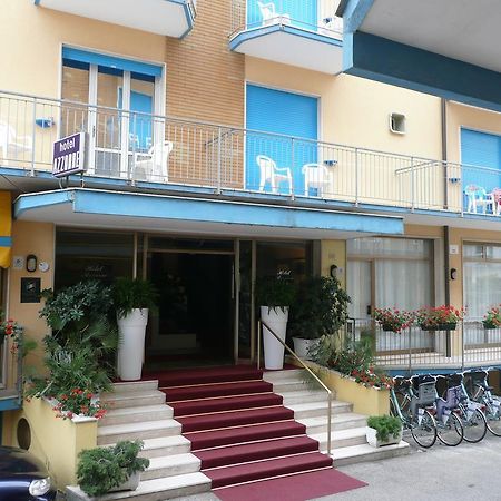 Hotel Azzorre Lido di Jesolo Eksteriør billede