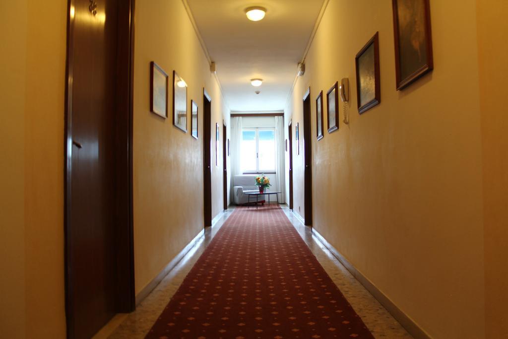 Hotel Azzorre Lido di Jesolo Eksteriør billede